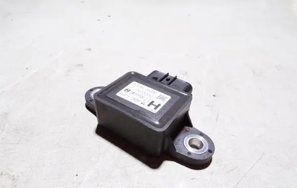 Nissan X-Trail T31 ESP acceleration yaw rate sensor 47930JG200