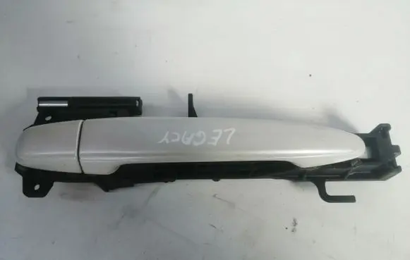 Subaru Legacy Front door exterior handle