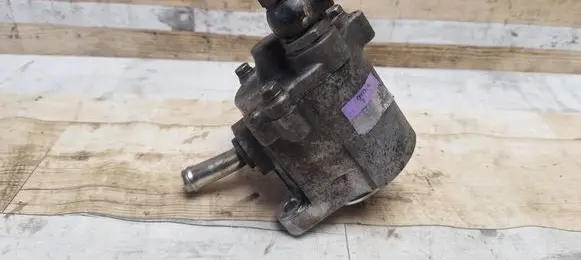 Toyota Avensis T250 Vacuum pump 2930027020 0810002740