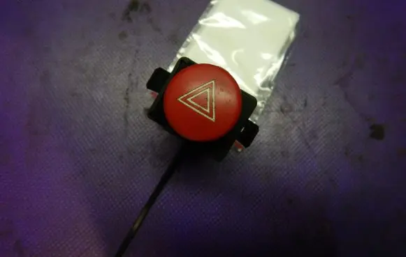Seat Ibiza III (6L) Hazard light switch 6L1953235A
