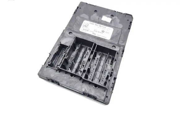 Audi A4 S4 B9 Comfort/convenience module 8W0907063CC 8W0907063BC
