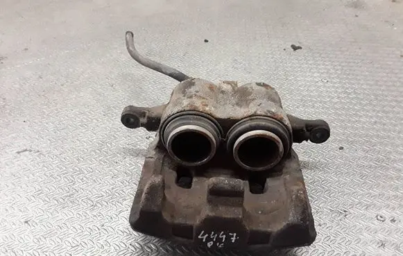 Nissan X-Trail T30 Front brake caliper 