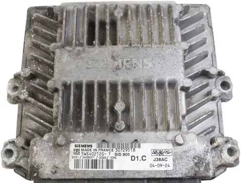 Volvo V50 Engine control unit/module 5WS40212GT 30729518