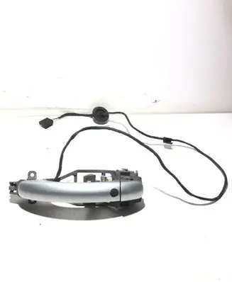 Volkswagen Touareg I Front door exterior handle 7L0837886C