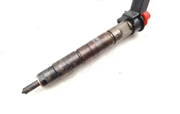 BMW 3 E90 E91 Fuel injector 7797877 0445116001