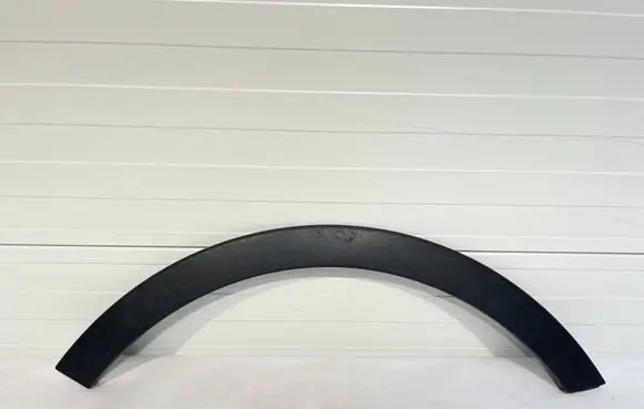 Front arch trim