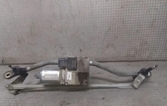 Audi A4 S4 B8 8K Front wiper linkage and motor 8K1955119A 8T1955119