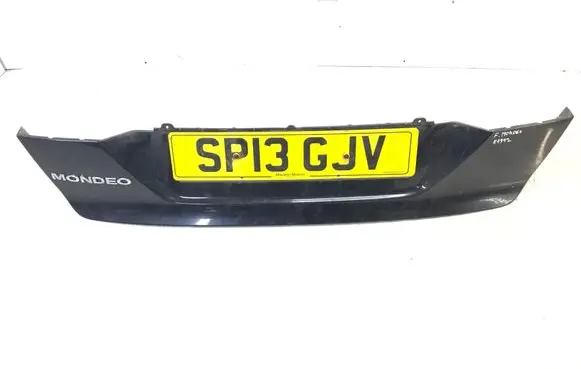 Ford Mondeo MK IV Tailgate trim BS71A423A40A K1942