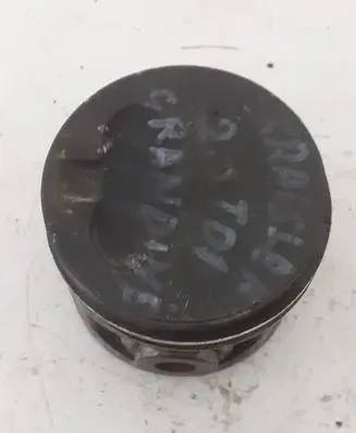 Piston