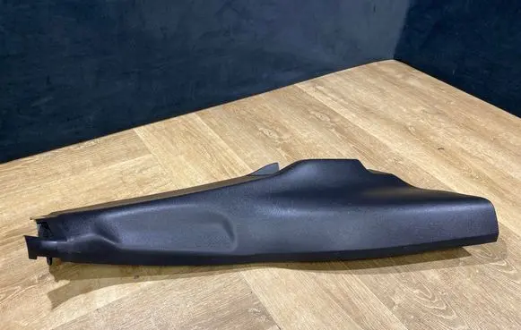 Land Rover Range Rover Evoque L551 Rear seat side top trim 