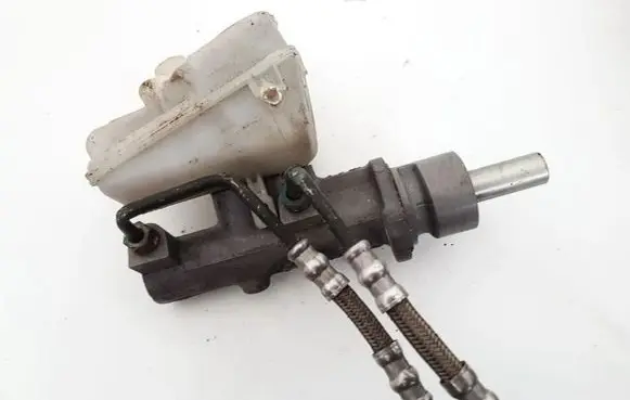 Ford Mondeo Mk III Master brake cylinder 22407779