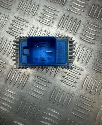 Opel Zafira A Glow plug pre-heat relay 55353011 51299014A
