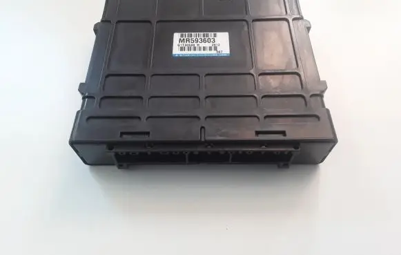 Mitsubishi Pajero Gearbox control unit/module MR593603