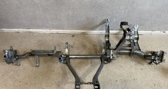 BMW X2 U10 Dashboard cross member/frame bar 9644423