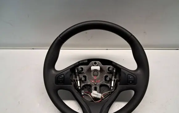 Renault Clio IV Steering wheel 985101921R
