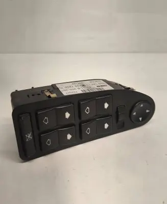 BMW 5 E39 Electric window control switch 8368987