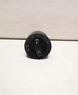 Volkswagen Golf VI Light switch 1K0941431BM 10007727