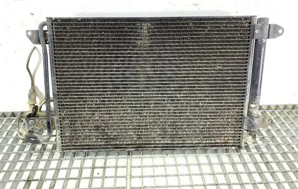 Audi A3 S3 8P Coolant radiator 1K0820411F
