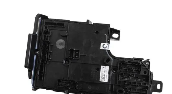Tesla Model Y Central body control module 165765030B
