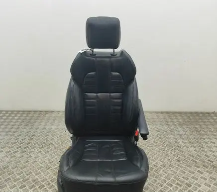 Land Rover Range Rover Sport L494 Front passenger seat LR067515 LR067658