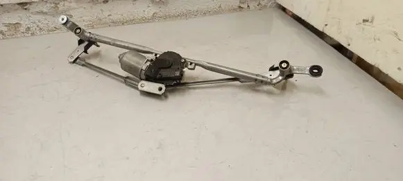 Dodge Durango Front wiper linkage and motor 68260523AC