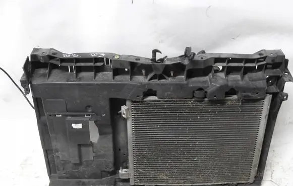 Citroen DS3 Radiator set 9674813580