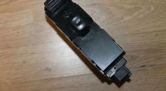 Volvo S80 Electric window control switch 30739078 9401804