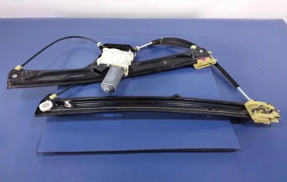 BMW X5M F85 Front door window regulator with motor 7283491