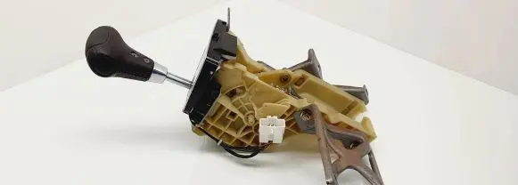 KIA Carnival Gear shifter/selector