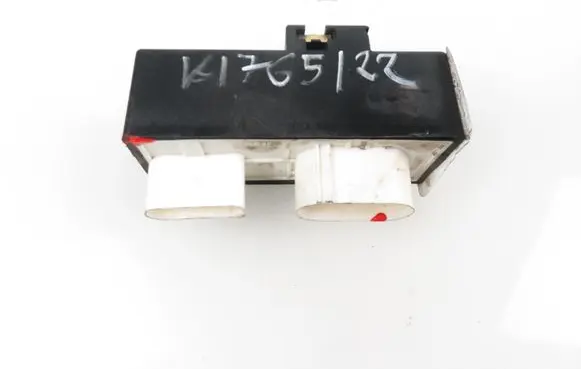 Audi A3 S3 8L Coolant fan relay 