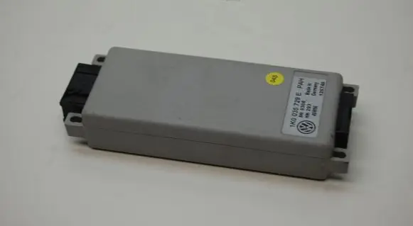 Volkswagen Golf V Phone control unit/module 1K0035729E