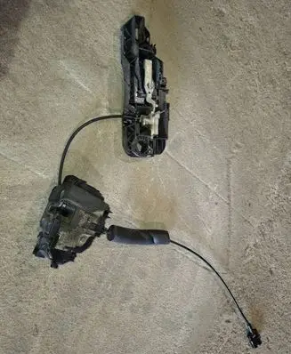 Renault Scenic III - Grand scenic III Front door lock 805030006R