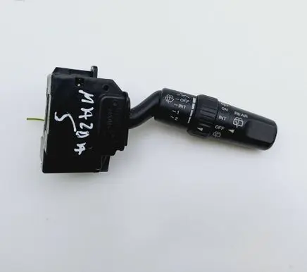 Mazda 5 Wiper control stalk 17D682