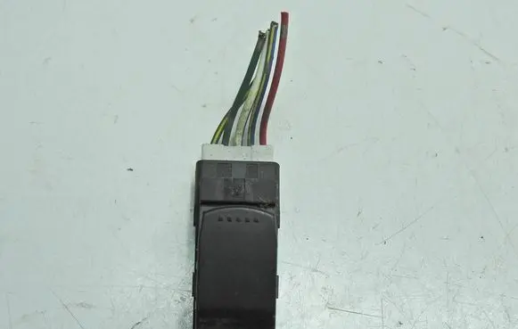 Suzuki SX4 Electric window control switch 62J00 1992T