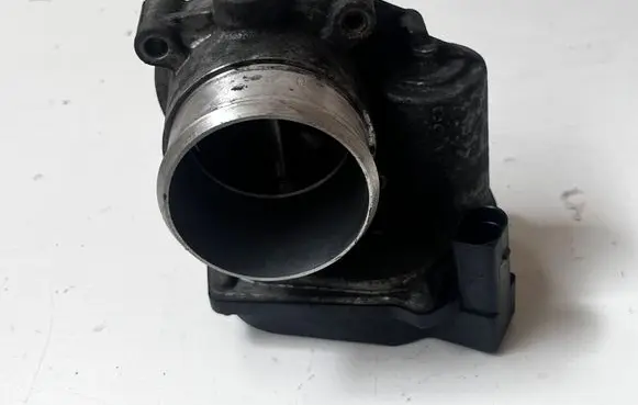 Audi A4 S4 B8 8K Throttle valve 06F133062G A2C53044094