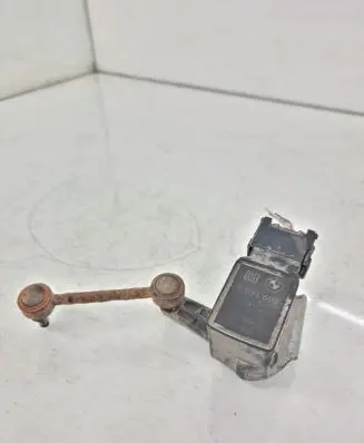 BMW 5 E39 Headlight/headlamp level sensor 1093698