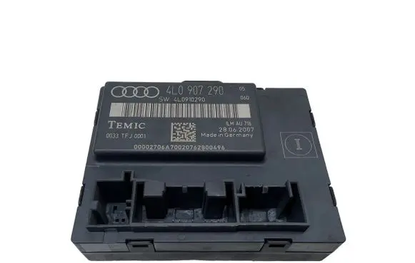 Audi Q7 4L Door control unit/module 4L0907290