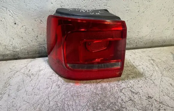 Volkswagen Touran II Rear/tail lights 1T0945095R 2SD01046801