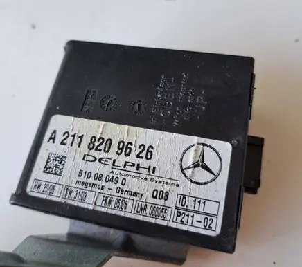 Mercedes-Benz CLS C219 Alarm control unit/module A2118209626 5100804901
