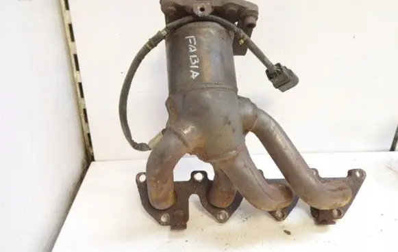 Skoda Fabia Mk1 (6Y) Exhaust manifold 2009172702
