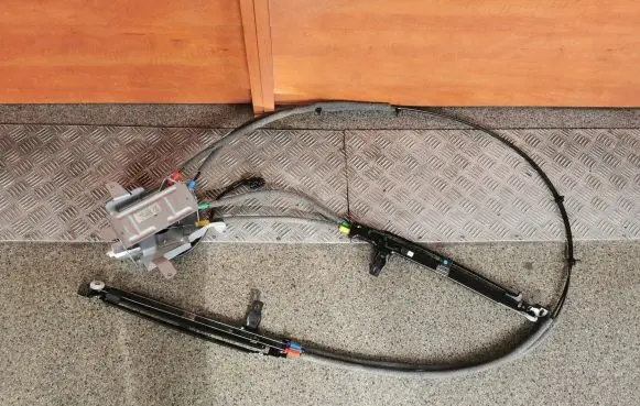 BMW 5 F10 F11 Curtain motor 7232773
