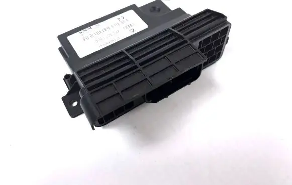 Audi Q7 4L Comfort/convenience module 4F0907280E 4F0910280