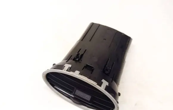 Ford Focus Dash center air vent grill 6N41A014L21CB