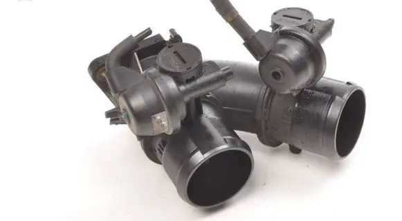 Peugeot 607 Electric throttle body valve 9641304380