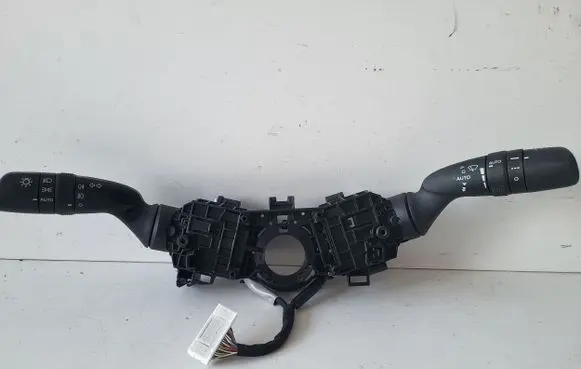 Toyota Yaris Cross Indicator stalk 02D7017J910