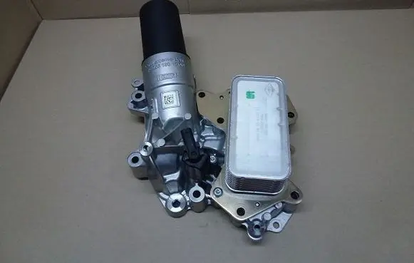 Mercedes-Benz GLE (W166 - C292) Oil filter mounting bracket A2561801500