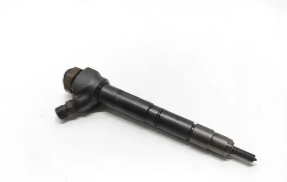 Audi Q3 8U Fuel injector