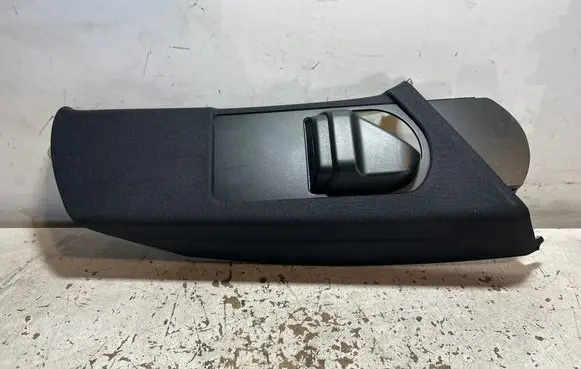 Mercedes-Benz E W212 (B) pillar trim (top) A2126901525 SP6246
