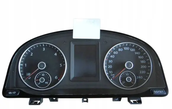 Volkswagen Caddy Speedometer (instrument cluster) 2K5920876A