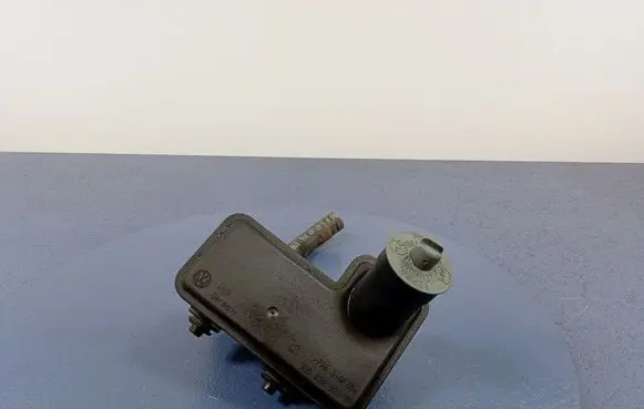 Volkswagen Phaeton Power steering fluid tank/reservoir 3D0422371E